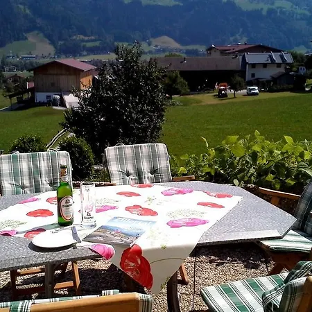 Daire - Ferienwohnung Waldrand Ried im Zillertal
