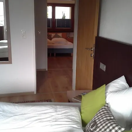 Daire - Ferienwohnung Waldrand *