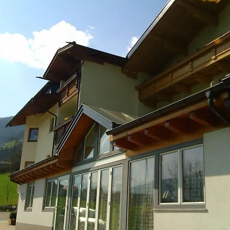 Daire - Ferienwohnung Waldrand *