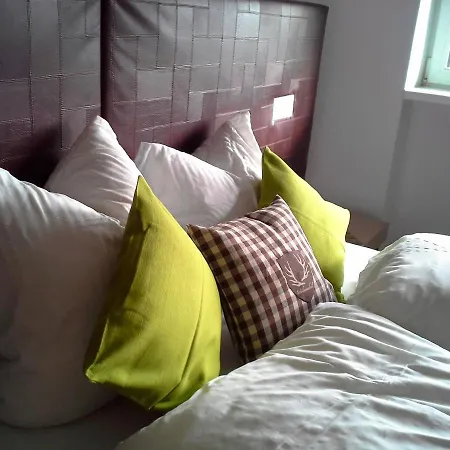 Daire - Ferienwohnung Waldrand *